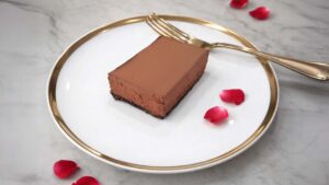 Valentine’s Chocolate Mousse Cake | Santa Ana Sweets